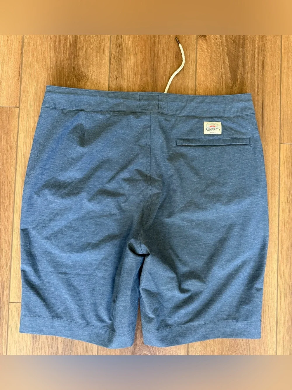 Faherty All Day Shorts Mens 32 Blue 9